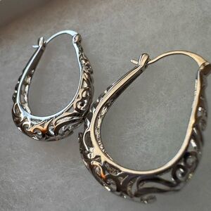 Elegant Silver Filigree Hoop Earrings - Women Jewelry